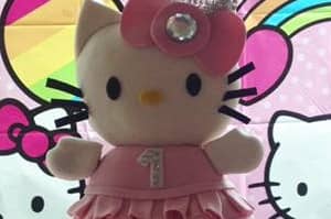 Hello Kitty - Birthday Cakes